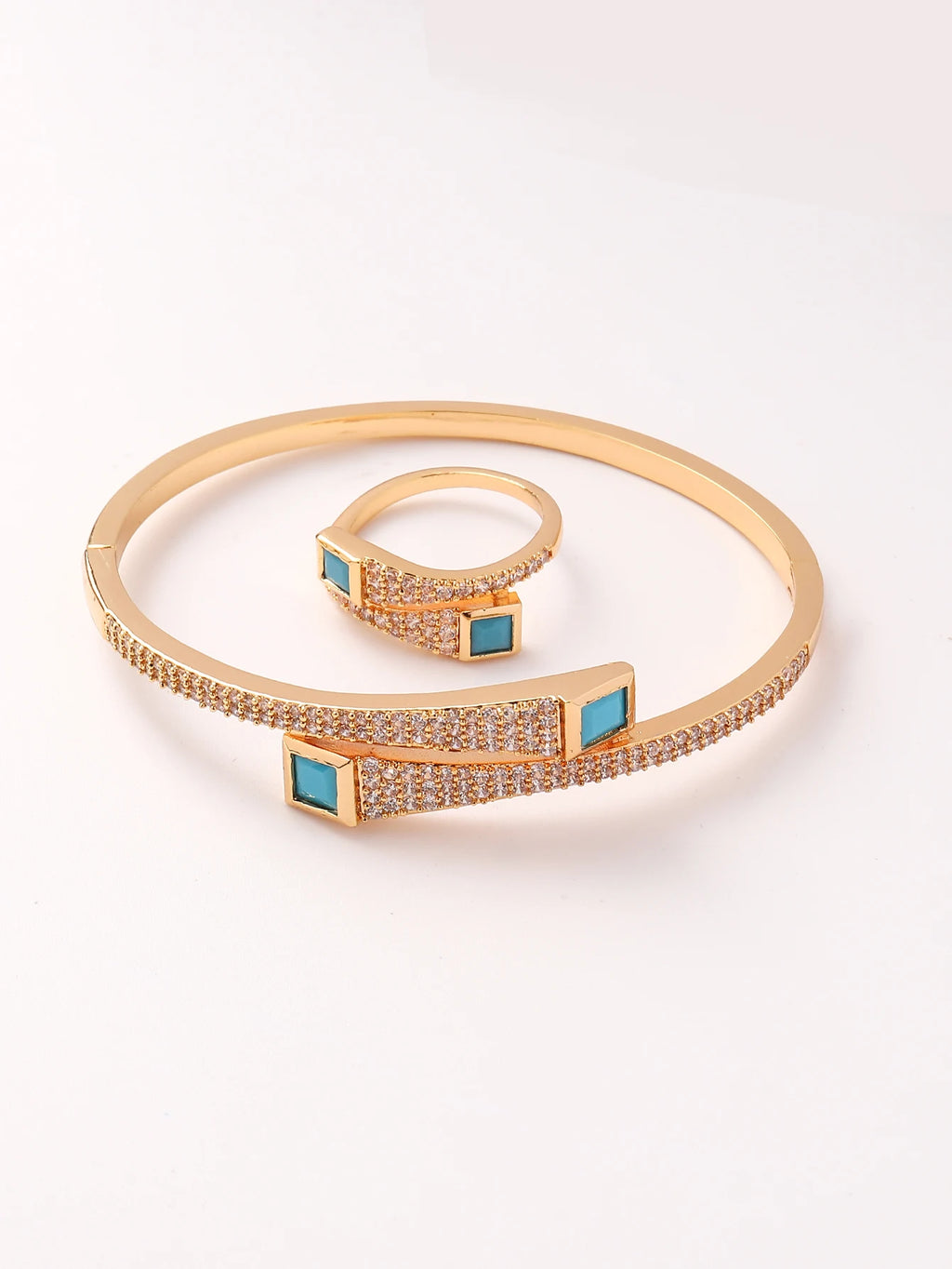 A set of women's new European and American light luxury exquisite trend turquoise zirconium inlaid bracelet ring set