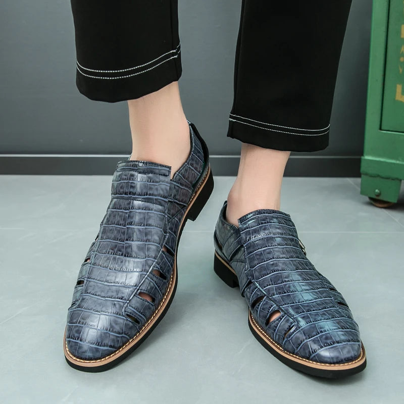 Summer New Sandals Comfortable, Lightweight, Personalized, Handsome, Fashionable, Popular, One Step Men's Leather Shoes