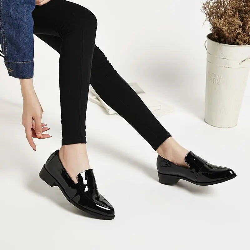 Shoes for Women 2025 Pointed Toe Ladies Summer Footwear Low Heel Elegant Black Moccasins Formal Korean Style Chic Point Lastest