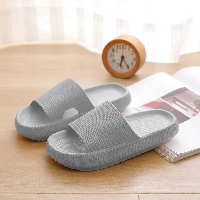 Women Thick Platform Cloud Slippers Indoor Home Eva Soft Sole Pillow Slides Sandals