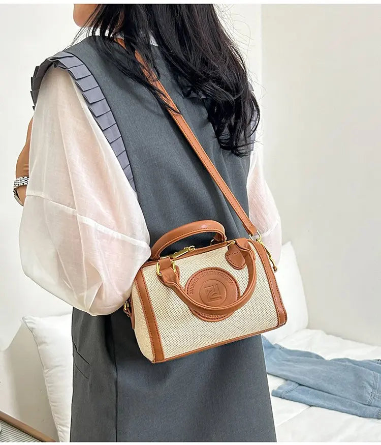 Famous Designer Leather Women's Tote Bag Luxury Brand Popular Classic Fine Craftsmanship Elegant Vintage Commuter Bag