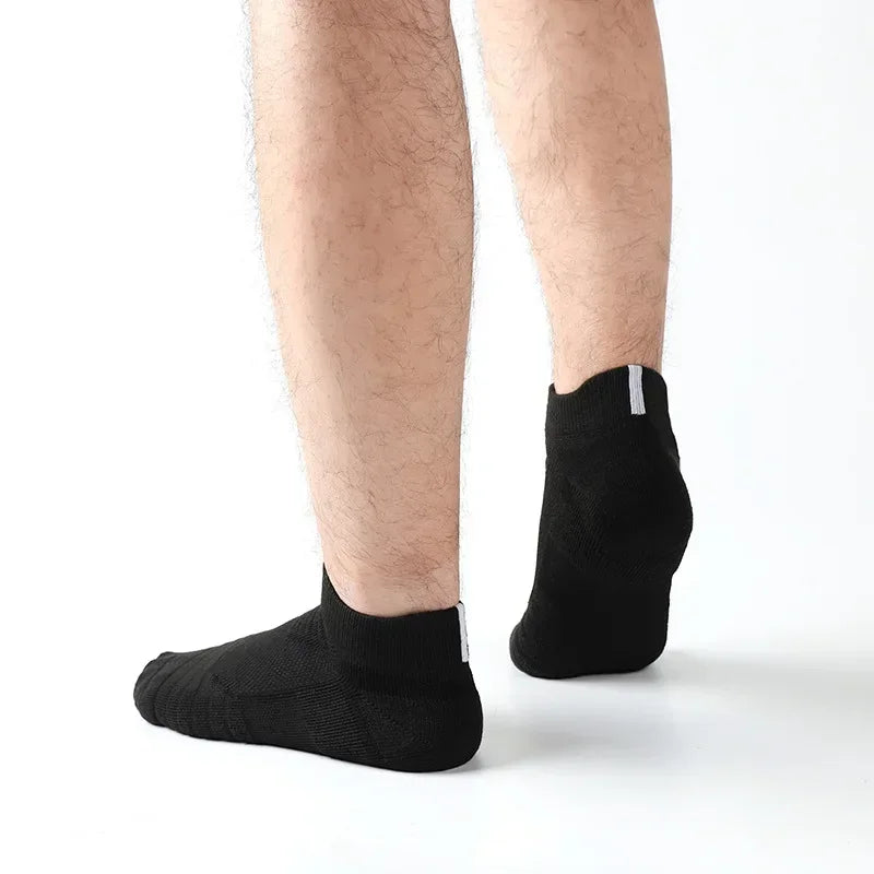 6/3/1 Pairs New Men Sports Running Fitness Flight Short Tube Socks Women's Towel Bottom Basketball Socks Solid Color Black Socks