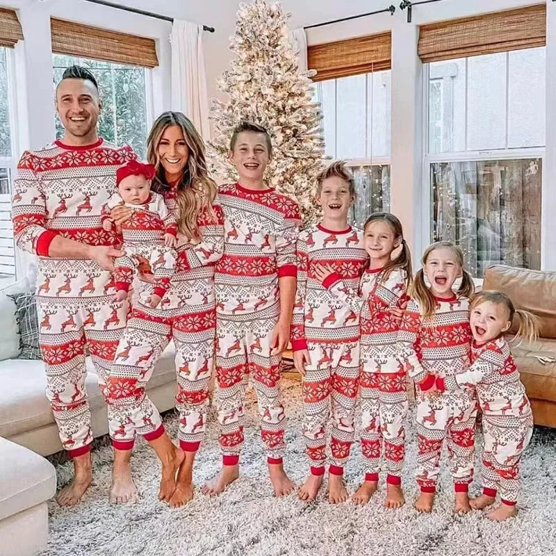 2025 New Family Christmas Pajamas Mom Dad Kids Matching Clothing Set Baby Romper Pjs Soft Loose 2 Pieces Suit Homewear Xmas Look