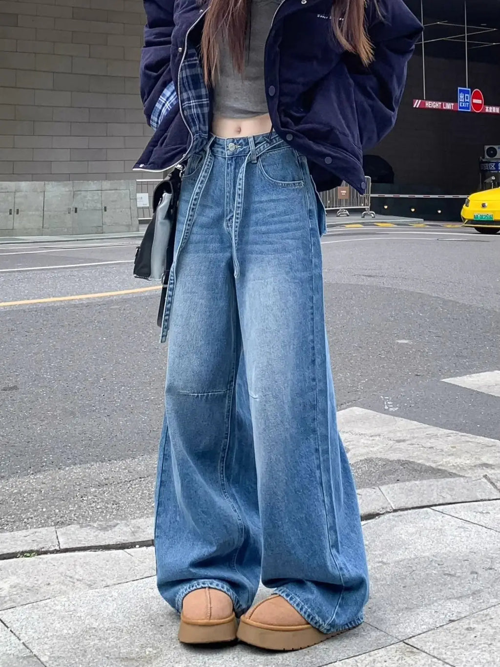 Women's Wide-Leg Jeans High-Waisted