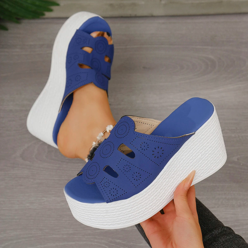 Women Fashion Hollow Out Wedge Heel Sandals Peep Toe Chunky Platform Sandals Summer Anti Slip Thick Bottom Beach Slippers