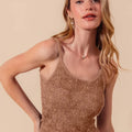 SO ME Two Tone Floral Seamless Tank Top